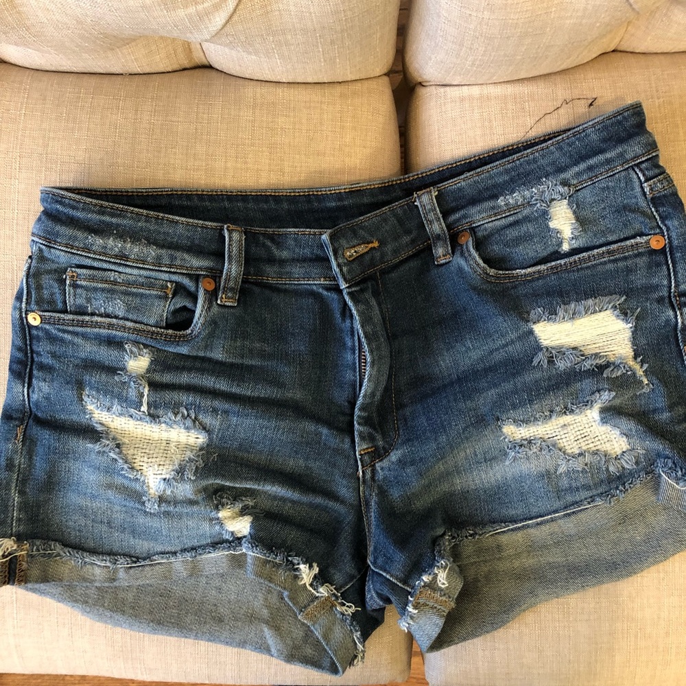 BLANK NYC distressed denim shorts